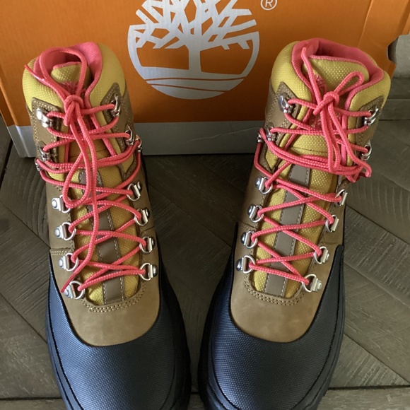 Timberland Vibram® Euro Waterproof Hiking Shoe (Women), size 9 - Picture 7 of 12